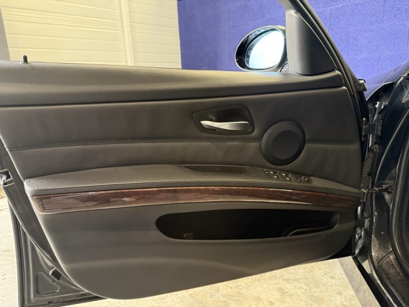 BMW SERIE 3 325 I TOURING E91 X-DRIVE 325XI / BOITE AUTO / 169.000km /  2006