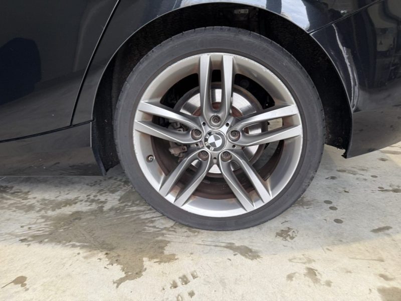 BMW SERIE 1 116D SPORT 2017 PHASE 2  / SIEGES CHAUFFANTS / RÉGULATEUR / JANTES 18