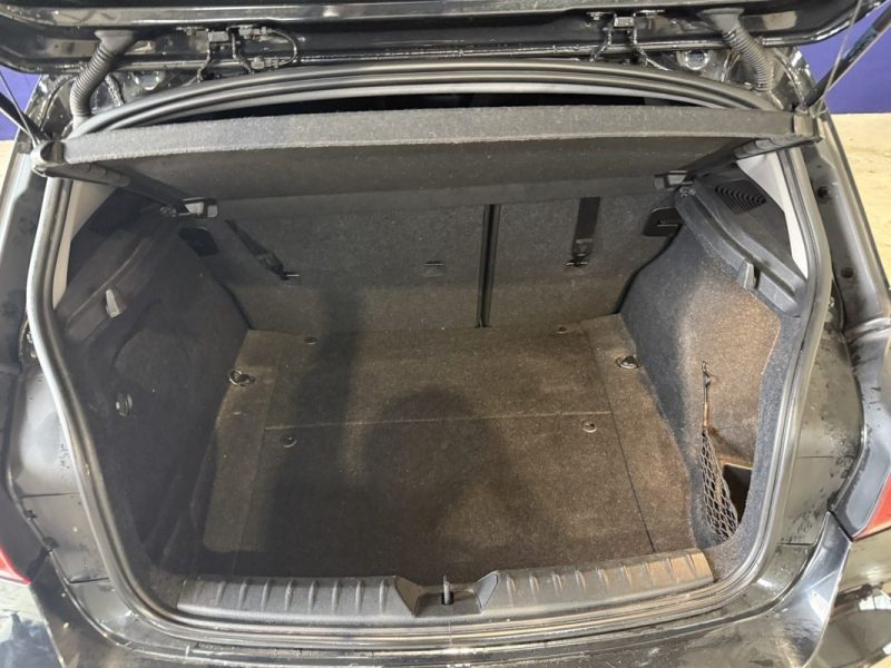 BMW SERIE 1 116D SPORT 2017 PHASE 2  / SIEGES CHAUFFANTS / RÉGULATEUR / JANTES 18