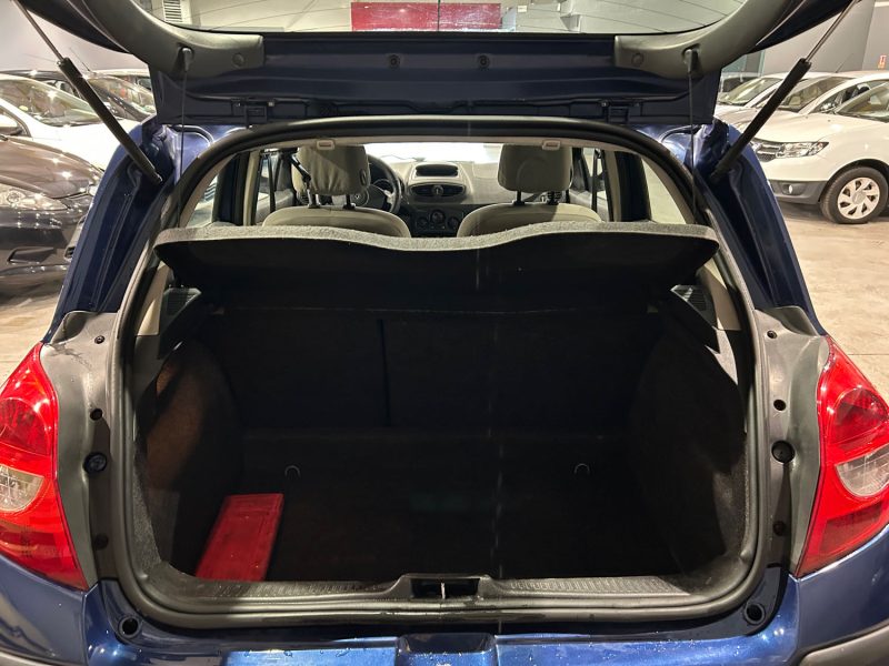 RENAULT CLIO III EXPRESSION 1.5DCI 70CH