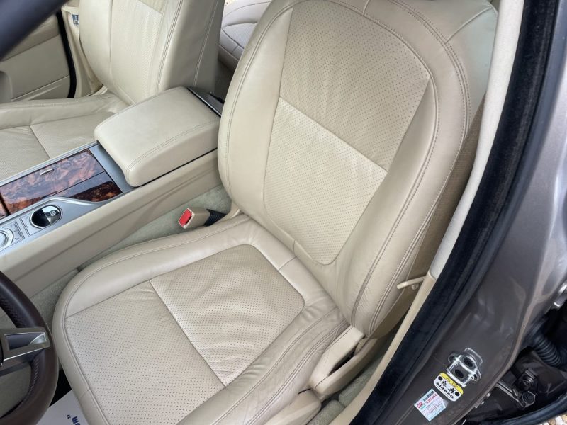 JAGUAR XF 2.7L V6 D BI-TURBO LUXE 2008