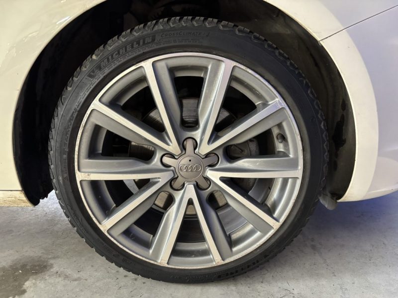 AUDI A1 SPORTBACK 1.4 TFSI 122 CV AMBITION LUXE MECATRONIQUE NEUF / KEYLESS / BOITE AUTOMATIQUE 