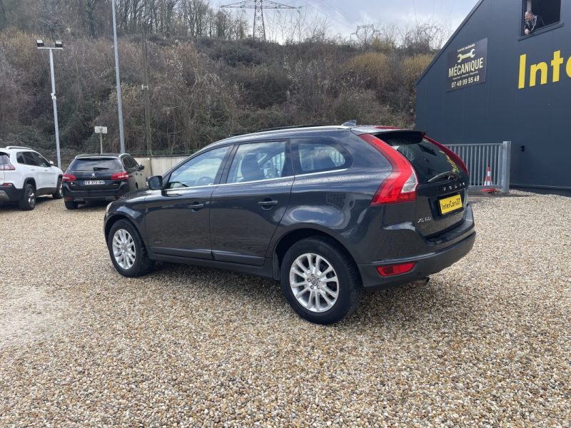 VOLVO XC 60 2.4L D 175 CH BOITE AUTO TVA RECUPERABLE