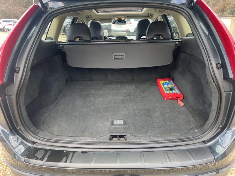 VOLVO XC 60 2.4L D 175 CH BOITE AUTO 