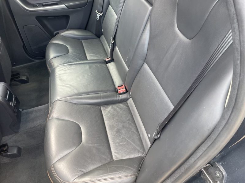 VOLVO XC 60 2.4L D 175 CH BOITE AUTO 
