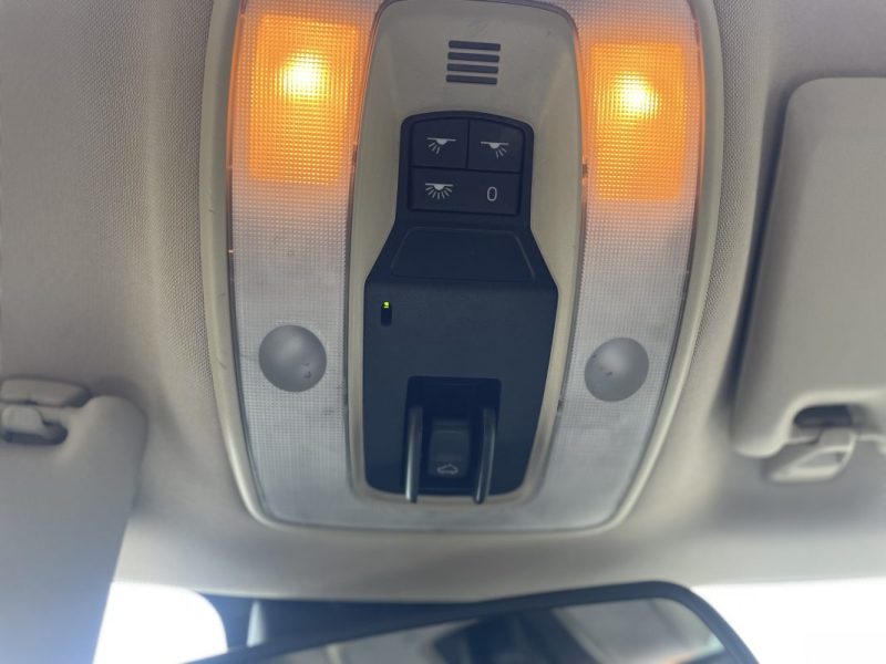 VOLVO XC 60 2.4L D 175 CH BOITE AUTO TVA RECUPERABLE