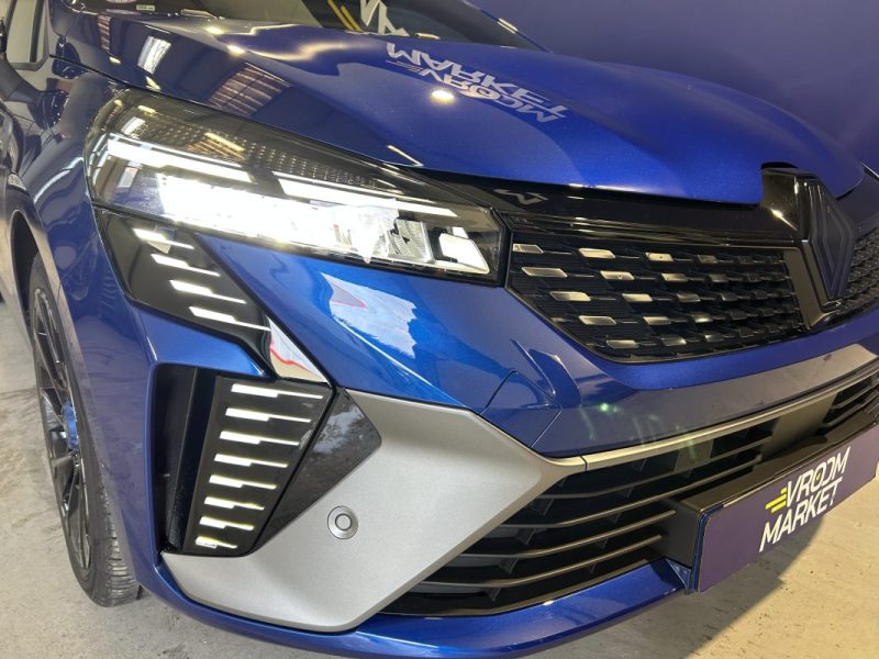 RENAULT CLIO 1.6 E-TECH 145 ESPRIT ALPINE CAMÉRA 360 GARANTIE 16 MOIS 2025