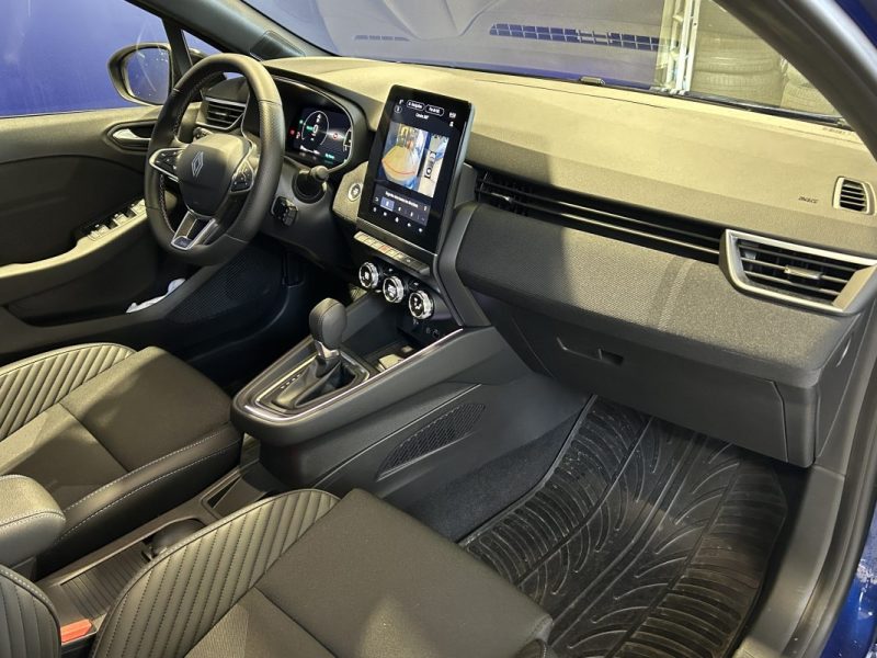 RENAULT CLIO 1.6 E-TECH 145 ESPRIT ALPINE CAMÉRA 360 GARANTIE 16 MOIS 2025