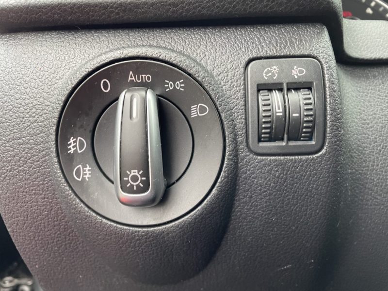 VOLKSWAGEN TIGUAN 2.0 TDI 110CV    GARANTIE  3/12 MOIS 2013
