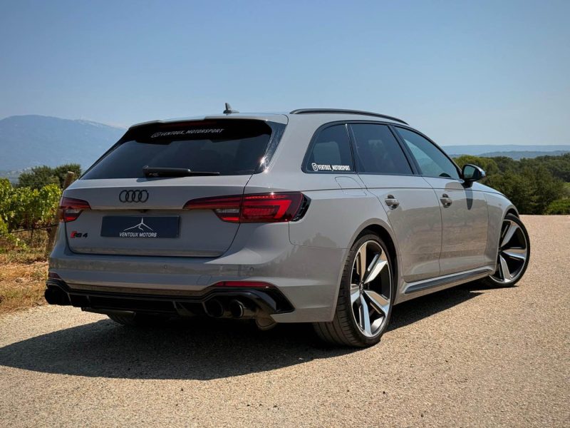 AUDI RS4 2.9 QUATTRO 450 NARDO BANG & OLUFSEN 