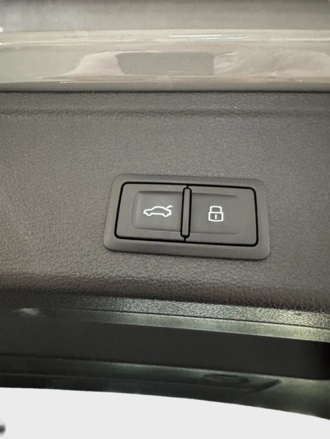 AUDI RS4 2.9 QUATTRO 450 NARDO BANG & OLUFSEN 