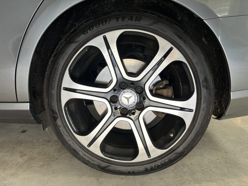 MERCEDES-BENZ CLASSE E  350 D CDI 258 CH  9G-TRONIC V6  bluetec  FASCINATION 2017