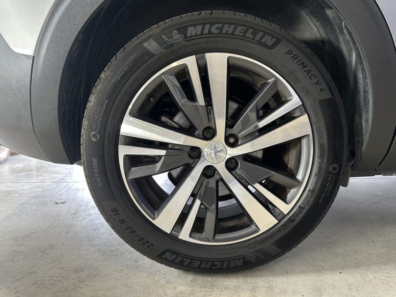 PEUGEOT 5008 1.2 i 130 ch ALLURE  7 places 2021