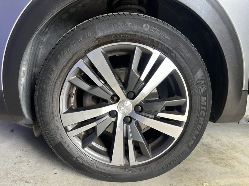 PEUGEOT 5008 1.2 i 130 ch ALLURE  7 places 2021