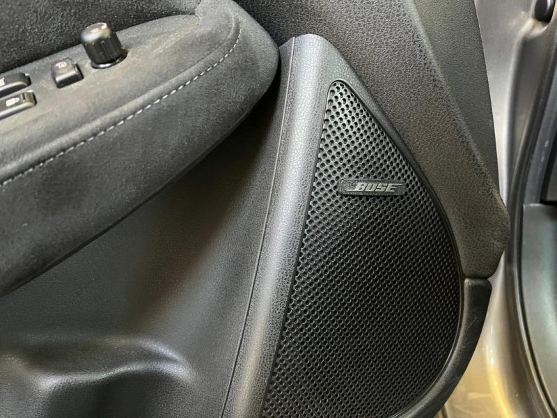 NISSAN 370Z 3.7 V6 331 PACK  *** SILENCIEUX AKRAPOVIC / AUCUN FRAIS À PRÉVOIR ***