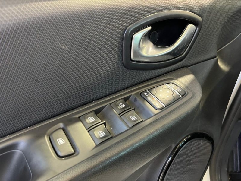 RENAULT CLIO IV 1.2 TCE 120CH ENERGY EDITION ONE EDC *** CLIM AUTO / TOIT PANORAMIQUE ***