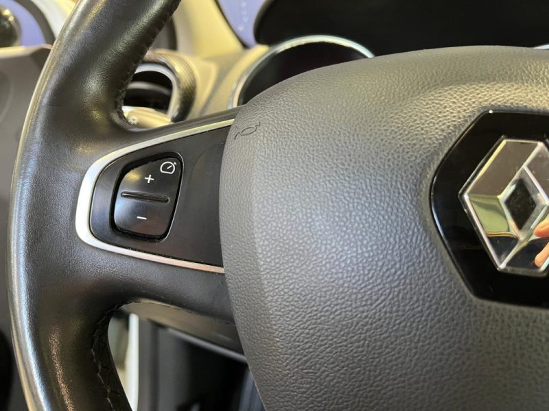 RENAULT CLIO IV 1.2 TCE 120CH ENERGY EDITION ONE EDC *** CLIM AUTO / TOIT PANORAMIQUE ***