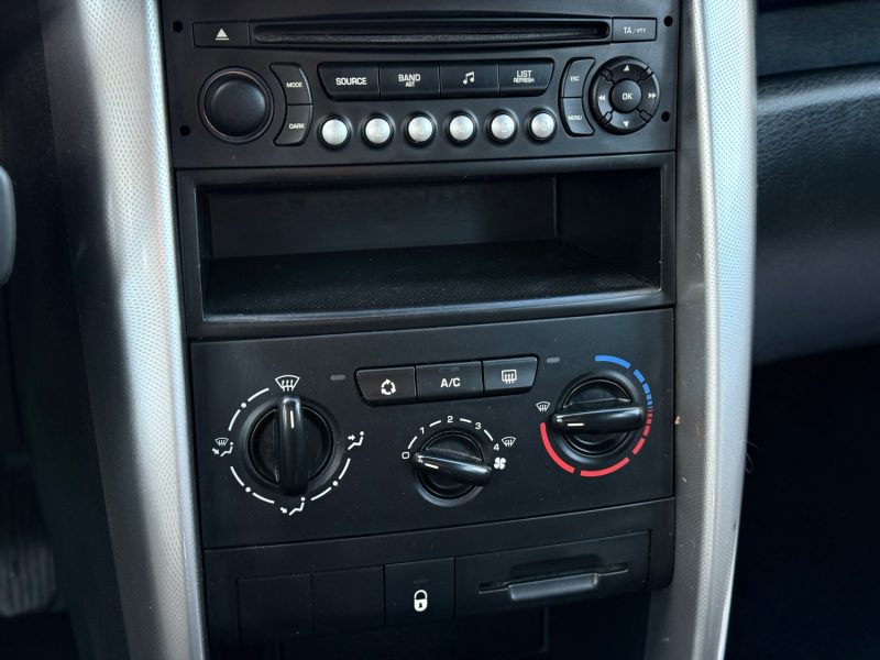 PEUGEOT 207 SW 1.6 HDi 90 PREMIUM PACK – Toit Pano – Clim Auto – Révisée & Garantie 6 mois