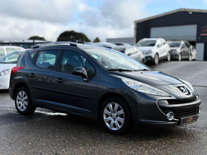 PEUGEOT 207 SW 1.6 HDi 90 PREMIUM PACK – Toit Pano – Clim Auto – Révisée & Garantie 6 mois