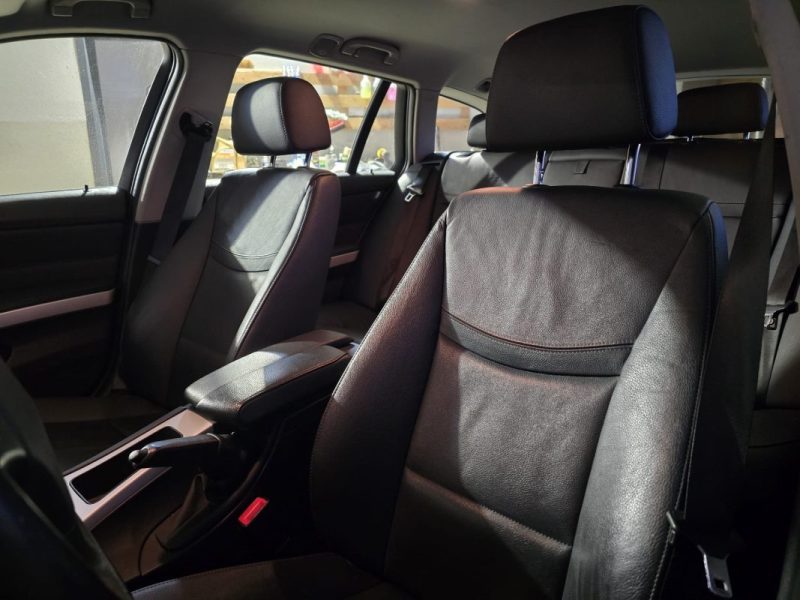 BMW SERIE 3 325I E91 Ph2 3.0 PACK LUXE - BVA - SIEGES EN CUIR CHAUFFANT