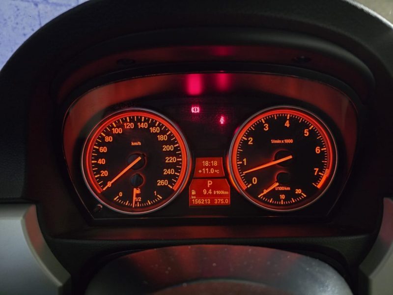 BMW SERIE 3 325I E91 Ph2 3.0 PACK LUXE - BVA - SIEGES EN CUIR CHAUFFANT