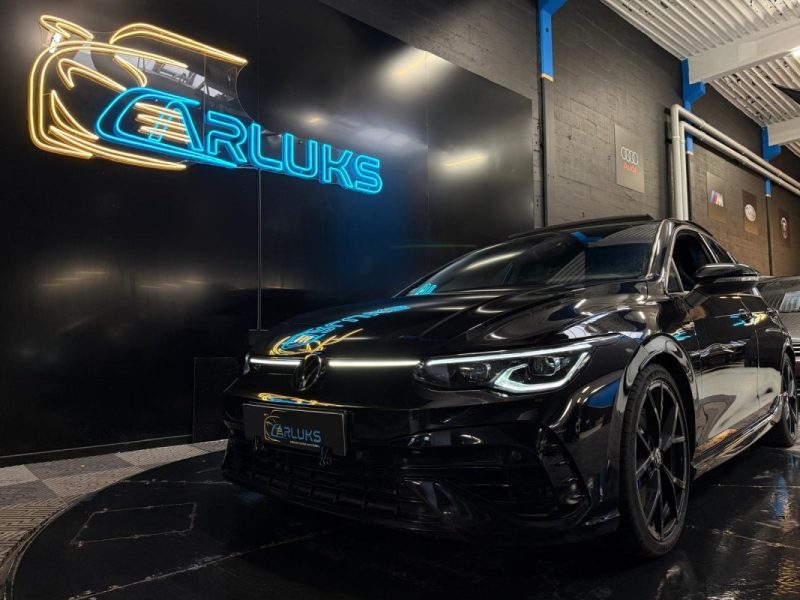 VOLKSWAGEN GOLF VIII R PERFORMANCE 2.0 TSI 320 ch 4MOTION DSG7 / AKRAPOVIC + HARMAN KARDON / 