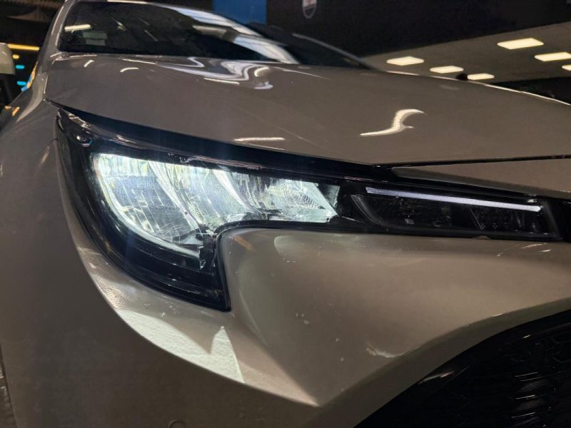 TOYOTA COROLLA  122 ch ACTIVE  / CARPLAY + SIEGES CHAUFFANTS + CAMERA /