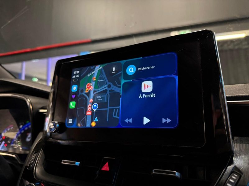 TOYOTA COROLLA  122 ch ACTIVE  / CARPLAY + SIEGES CHAUFFANTS + CAMERA /