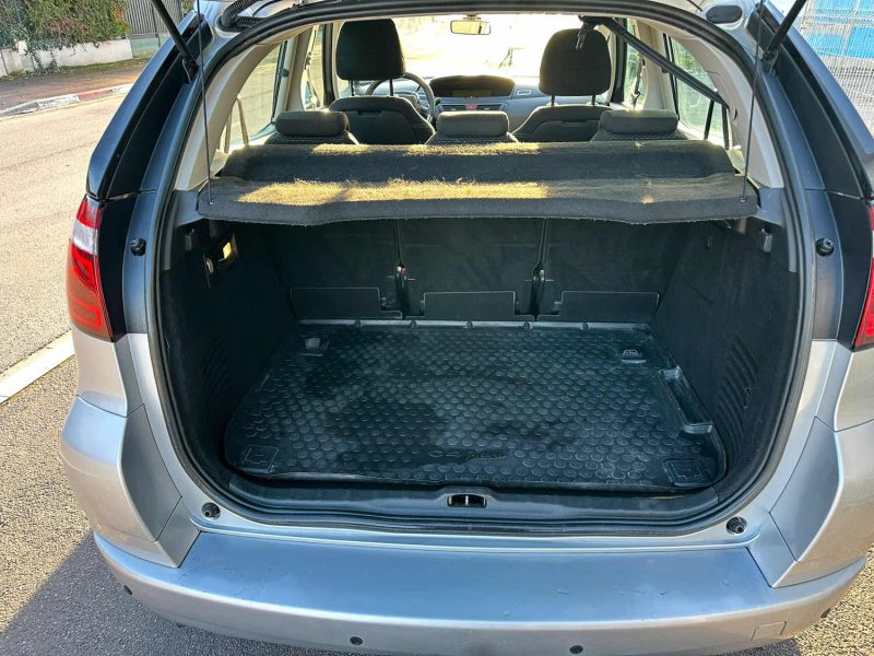 CITROEN C4 1.6 HDI 110CV CONFORT