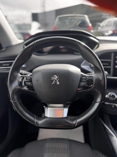 PEUGEOT 308 - 2 1.5 BLUE HDI 130 ACTIVE 2021