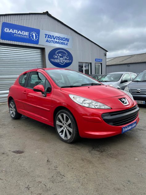 PEUGEOT 207 1.4 SPORT 65 KW / 88 CH 2007