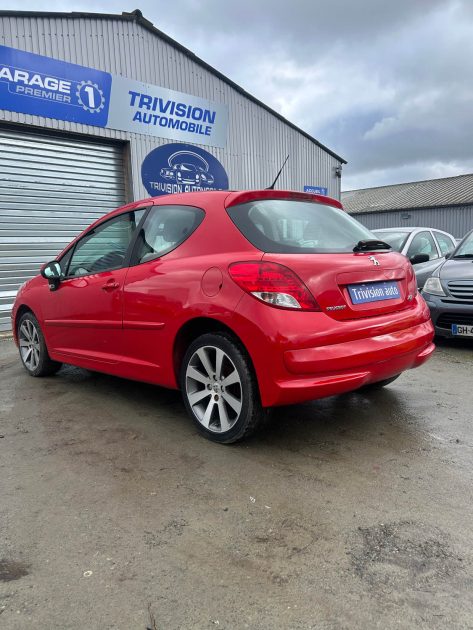 PEUGEOT 207 1.4 SPORT 65 KW / 88 CH 2007
