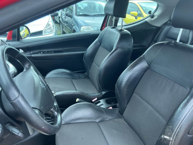 PEUGEOT 207 1.4 SPORT 65 KW / 88 CH 2007