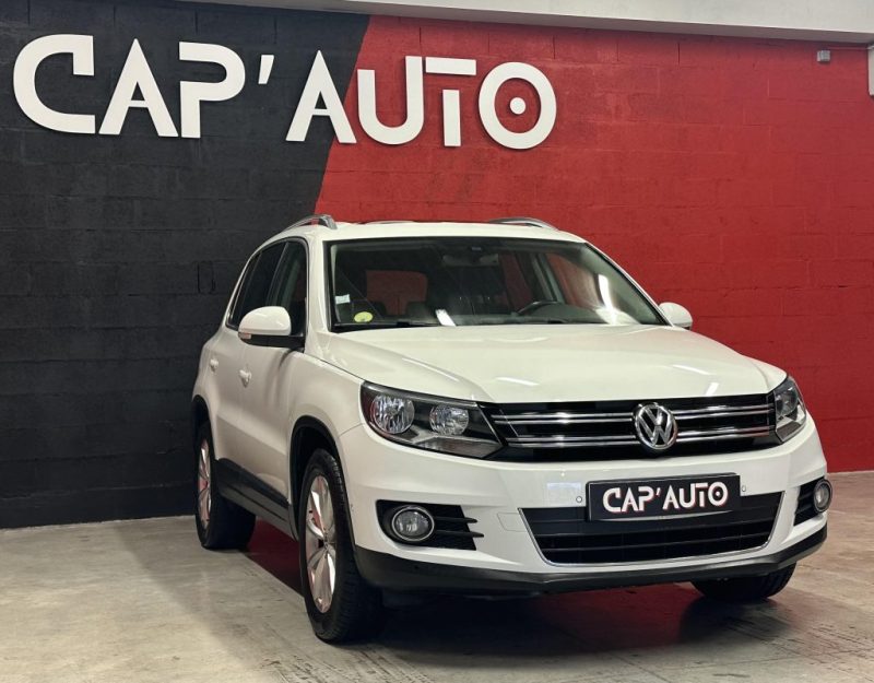 VOLKSWAGEN TIGUAN 2.0 TDI 110CH SPORTLINE - Garantie 6 mois - Très bon état - 2ème main -