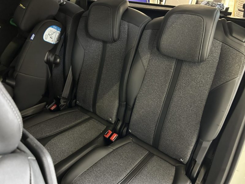 PEUGEOT 5008 1.2 PURETECH 130CH ALLURE / DISTRIBUTION RÉCENTE / APPLE CAR PLAY & ANDROÏD AUTO