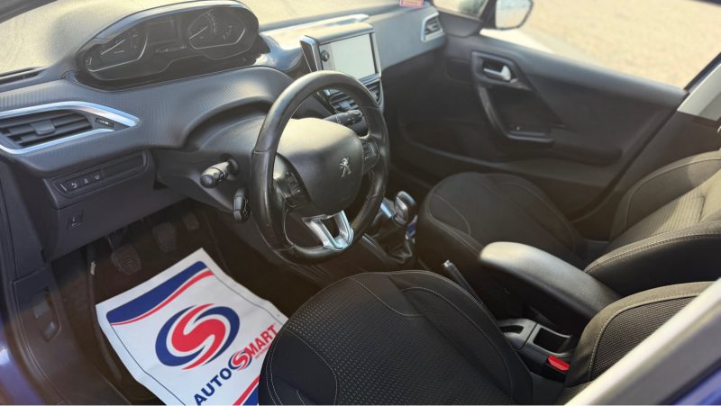 PEUGEOT 208 1.2 PURETECH 110CH ALLURE S&S 5P 2017