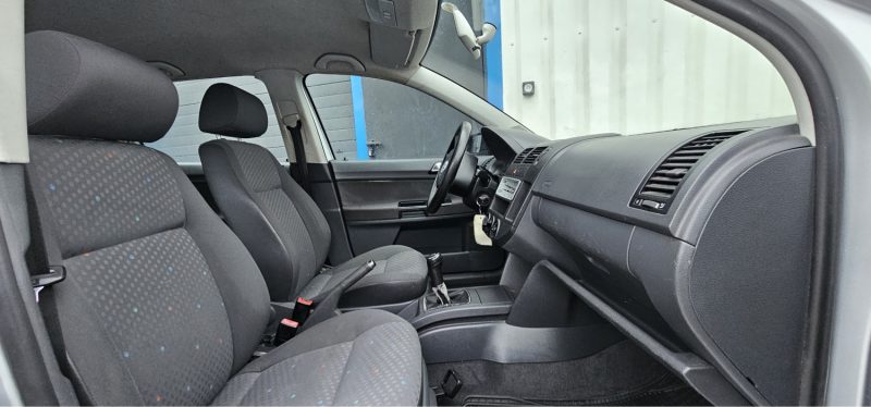 VOLKSWAGEN POLO 1.4 16S 2002