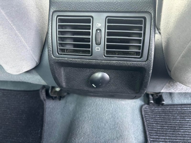 PEUGEOT 407 1.8 16V CONFORT 2004