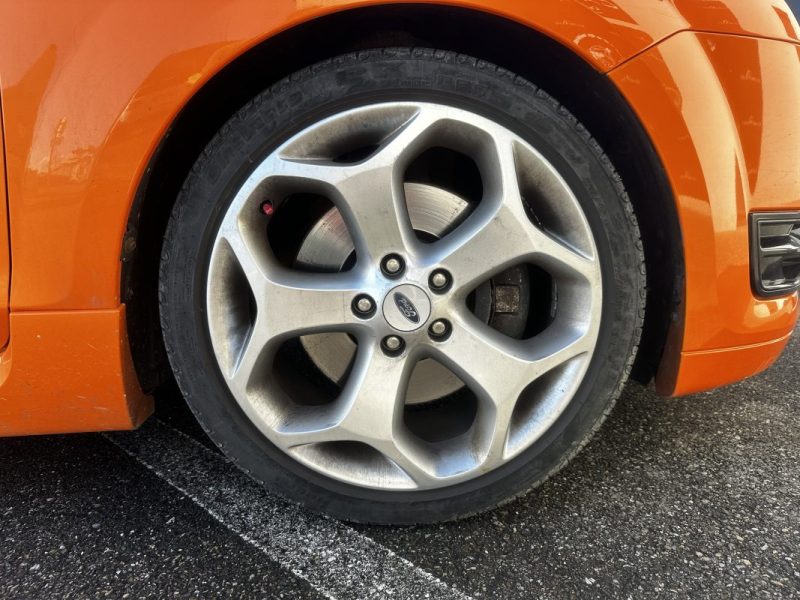 FORD FOCUS ST 225CV 2005