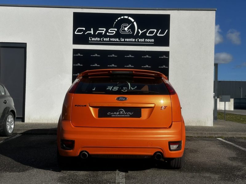 FORD FOCUS ST 225CV 2005