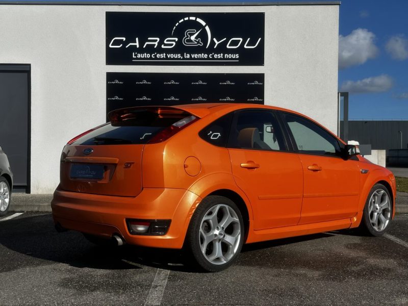 FORD FOCUS ST 225CV 2005