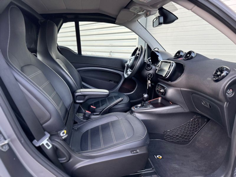 SMART EQ Fortwo Cabrio 82CH - Origine France 