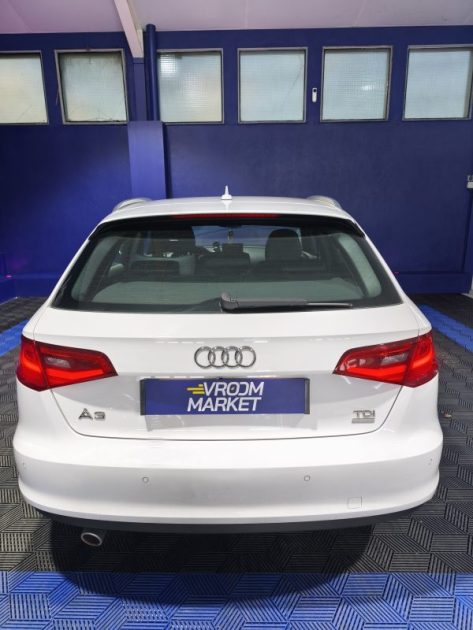 AUDI A3 1.6 TDI 110 CV FINITION S-LINE ULTRA ENTRETIEN A JOUR 