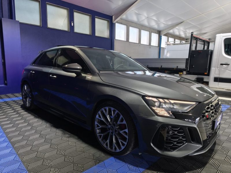 AUDI RS3 SPORTBACK  QUATTRO 2.5 TFSI 400 CV S-TRONIC ENTRETIEN COMPLET 