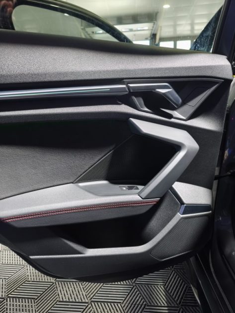 AUDI RS3 SPORTBACK  QUATTRO 2.5 TFSI 400 CV S-TRONIC ENTRETIEN COMPLET 