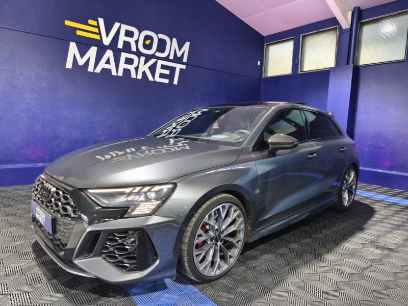 AUDI RS3 SPORTBACK  QUATTRO 2.5 TFSI 400 CV S-TRONIC ENTRETIEN COMPLET 
