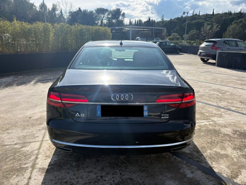 AUDI A8 / 3.0 V6 / 262CH  / GARANTIE 12 mois