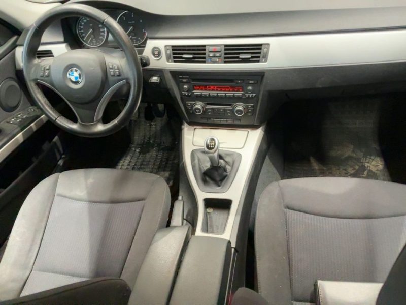 BMW 3ER REIHE  2010