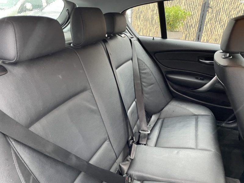 B.M.W. SERIE 1 120D LUXE BA 2010