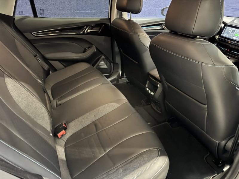 MG MG5 177ch 50 KWH LUXURY AUTONOMIE STANDARD / CAMERA 360 °